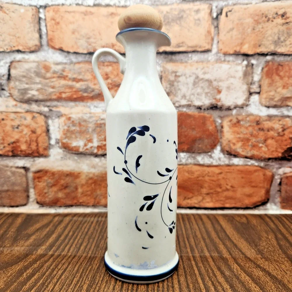 Hand Painted Italian Tuscany Olive Oil Cruet Bottle Cork Bird Pottery 8.5